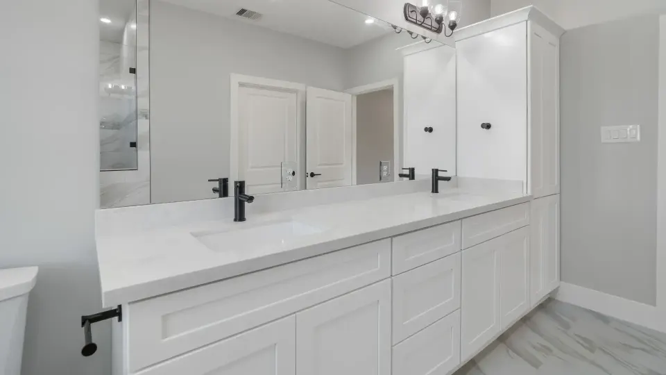 Bathroom Remodeling project by Maverick Remodeling, photo 8